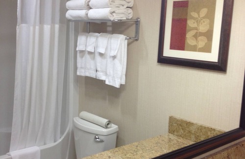Calgary Hotel | Country Inn & Suites by Radisson, Calgary-Northeast