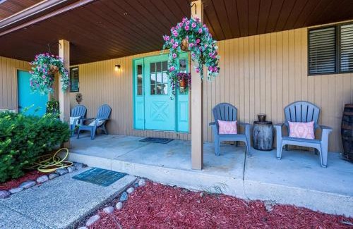 Rockford Apartment | Countryside Cottage near by Lake Bella Vista
