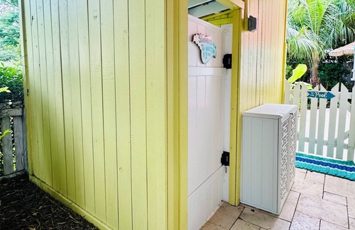 Tybee Island Cottage | Couples Retreat with POOL + FREE Bikes & Golf Cart + Stroll to Beach