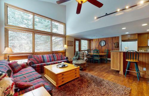 Vail House | Courtside 23 - Spacious East Vail Townhome