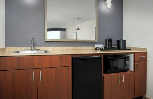 Northeast Virginia Beach Hotel | Courtyard by Marriott Virginia Beach Oceanfront/North 37th Street