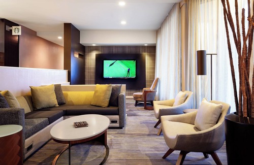 Tampa Hotel | Courtyard by Marriott Tampa Westshore/Airport