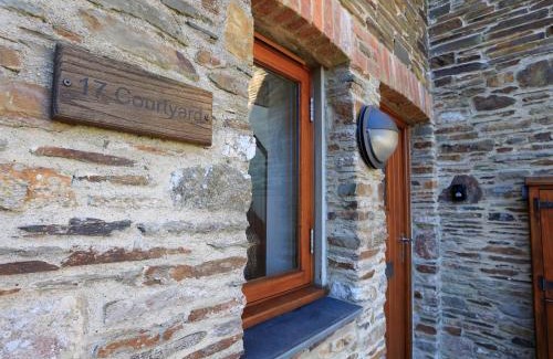 Bugford House | Courtyard Cottage