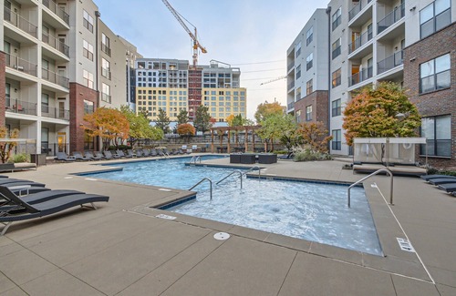 The Gulch Apartment | Cowboy Take Me to Broadway - 2bed/2bath