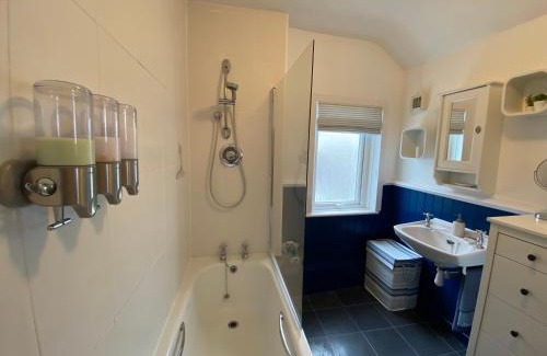 Cowes House | Cowes Cottage