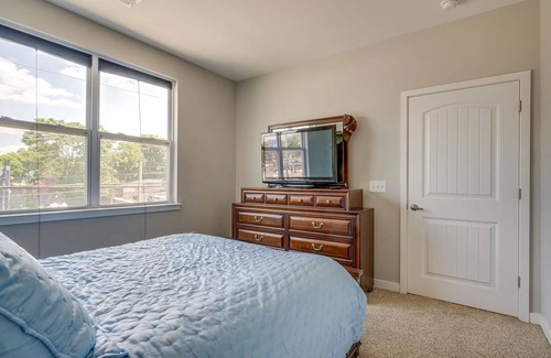 Inglewood Condo | Cozy 1-bedroom condo in Nashville w/WiFi, washer/dryer, minutes from downtown.