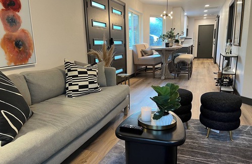 Redlands Condo | Cozy 1-bedroom guest house in enjoyable Redlands with AC, WiFi, outdoor patio.