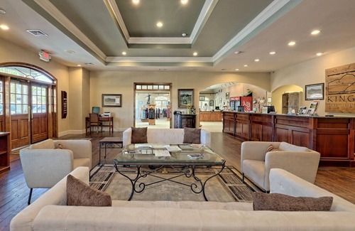 Clayton Condo | Cozy 1-Bedroom King Room in Clayton, GA with Mountain Views and Resort Access