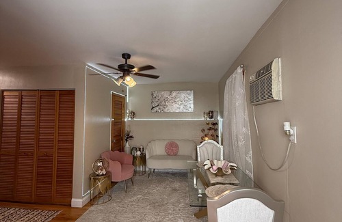 Country Club Apartment | Cozy 1-bedroom lower level apartment with WiFi, AC in charming The Bronx