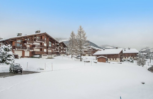 Le Planellet Apartment | Cozy 1-BR Apt for 4 near Ski Slopes and Golf - Megeve Mont d'Arbois