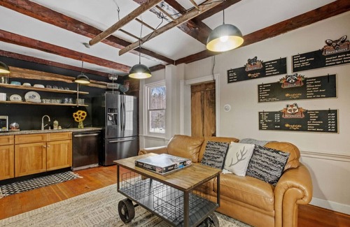 Gilmanton Other | COZY 1BDR on Working Farm Mini Cows + Soaking Tub