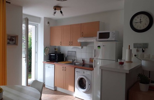 Cambo-les-Bains Apartment | Cozy 1BR Apartment with Pool Access, Near Thermes, Sleeps 4, Parking, Wi-Fi