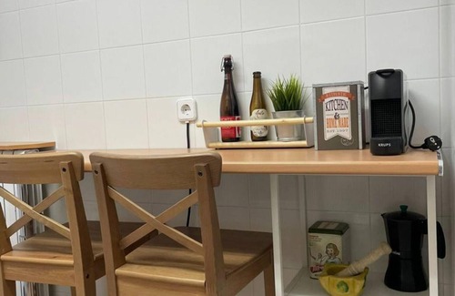 Jaca Apartment | Cozy 2-Bed Apt in Jaca with Terrace and Parking, 10 min Walk to Center