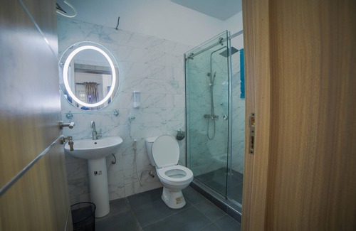 Ikeja Apartment | Cozy 2-bedroom apartment in Ikeja with AC, WiFi