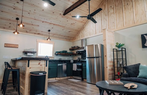Confluence Cabin | Cozy 2-bedroom Cabin near Ohiopyle