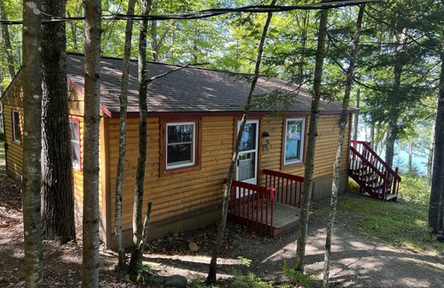 Iron River Cottage | Cozy 2-bedroom cottage on Stanley Lake 2.5 miles from Ski Brule.