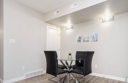 Winnipeg House | Cozy 2 Bedroom | French Sector | Minutes From DT