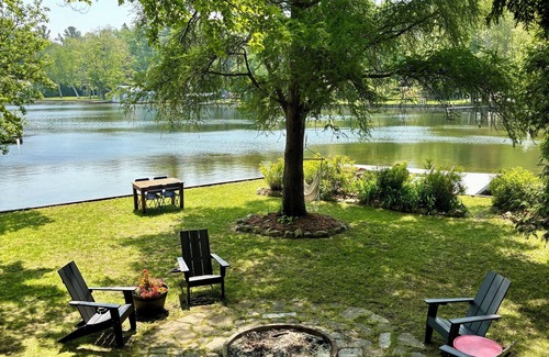Ludington House | Cozy 2-bedroom Lakehouse on the South Bayou of Hamlin Lake