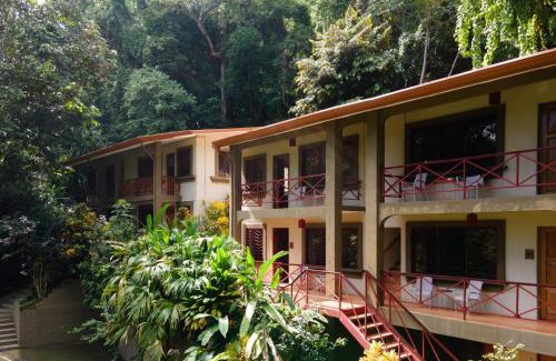 Quepos Apartment | Cozy 2BR EcoCondo 3 w Free Security WiFi