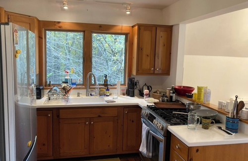 Canaan Ski Chalet | Cozy 3-bedroom chalet with mountain views