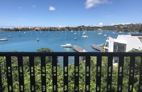 Morne Rouge House | COZY 3-BEDROOM HOME WITH AMAZING SEA VIEW & BREATH-TAKING SUNSETS