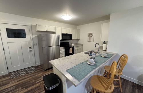 Meadow Lakes Apartment | Cozy 3BR/2BA Alaskan Retreat - Comfort, Adventure & Extended Stay Ready