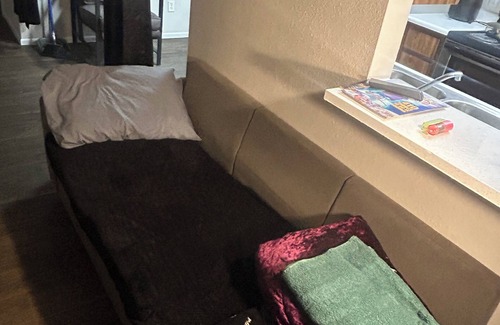 Alhambra Apartment | Cozy 4 bed hostel