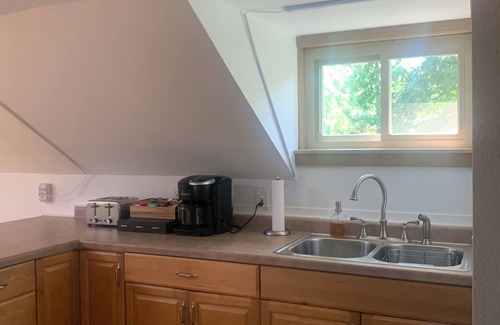 Lyndon Station Cabin | Cozy A-Frame near Wisconsin Dells and river access l Dogs Welcome