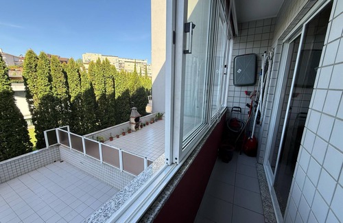 Portela Condo | Cozy and Quiet Apartment near the Center