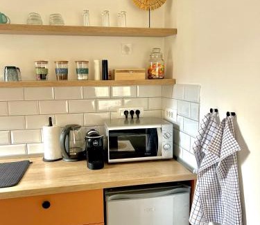 Skaljari Apartment | Cozy apartment, 10 minutes walking distance from the Old Town