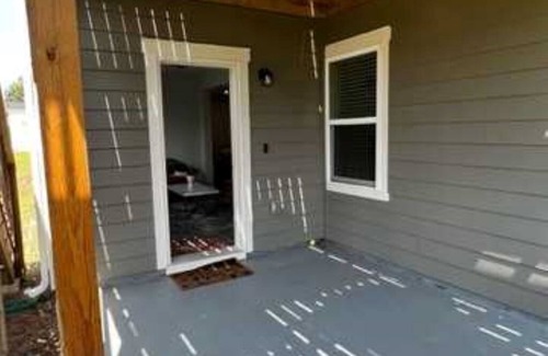Flowery Branch House | Cozy Apartment close to Lake Lanier