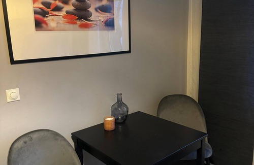 Halle Apartment | Cozy apartment "Emma" in Halle including parking space