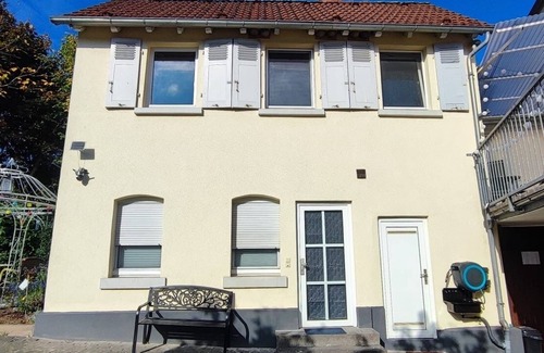 Friedrichsdorf Apartment | Cozy apartment for single person in 5 minutes from Friedrichsdorf train station