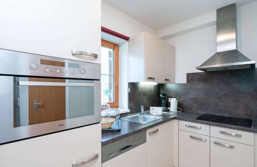 Obertraun Apartment | Cozy Apartment in Obertraun With Pool