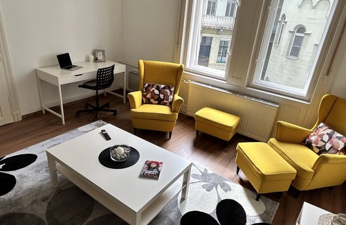 Kispest Apartment | Cozy apartment in the center of Budapest - Parking available on the street