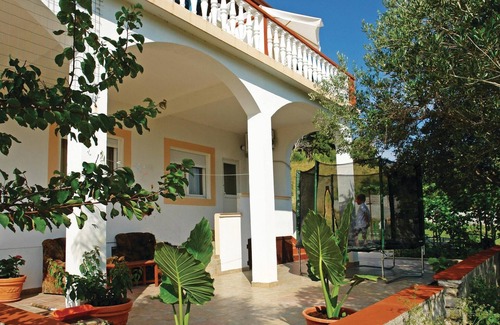 Vlasici Apartment | Cozy apartment in Vlasici with WiFi