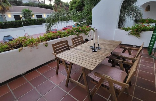 Marbella Apartment | Cozy apartment next to Hard Rock Hotel