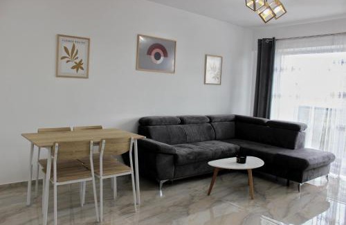 Suceava Apartment | Cozy Apartments in Centre of Suceava near Kaufland and University