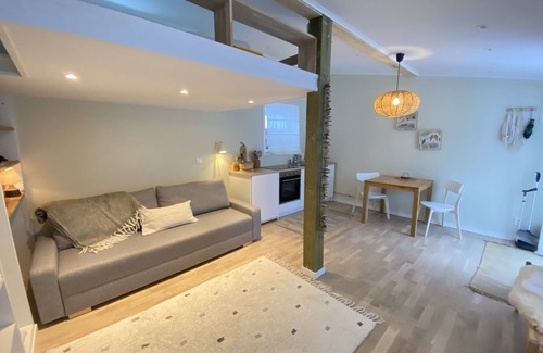 Vaxholm Cabin | Cozy archipelago cottage