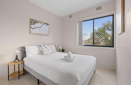 Auburn Apartment | Cozy Auburn 2BR - Fast Access to Sydney & Beyond