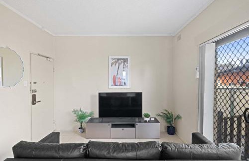 Auburn Apartment | Cozy Auburn 2BR - Fast Access to Sydney & Beyond