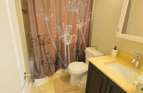 Halton Regional Municipality Apartment | Cozy Basement Apartment close to Nature