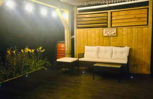 Lower Sackville House | Cozy Basement Suite