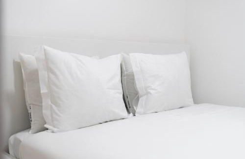 Socorro Apartment | Cozy Bohemian Flat- Berry