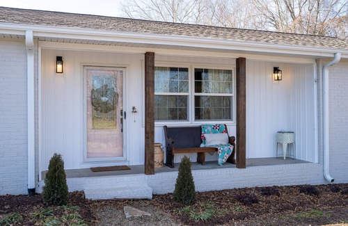 Woodruff House | COZY BRICK RANCH