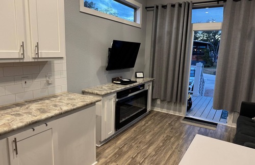 Austin Cabin | Cozy cabin in charming Austin with WiFi, AC