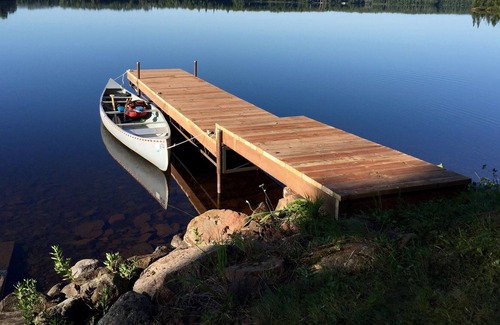 Grand Marais Cabin | Cozy Cabin In The Bay On Devil Track Lake with nearly 100' of Shoreline