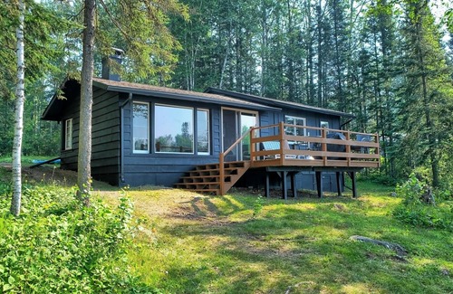 Grand Marais Cabin | Cozy Cabin In The Bay On Devil Track Lake with nearly 100' of Shoreline