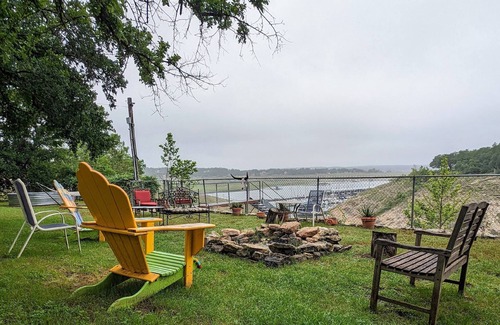 Yacht Harbor Cabin | Cozy Cabin on secluded cove with boat dock, walk to the water, lake views, cowboy pool