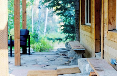 Midway Cabin | Cozy Cabin Retreat in Midway